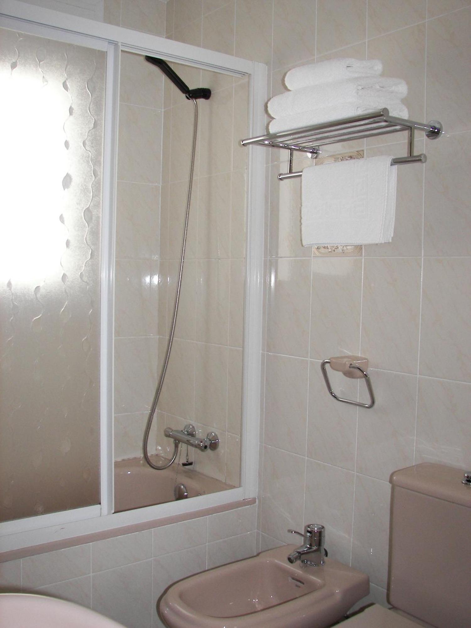Hostal Santa Marta Playa Байона Стая снимка
