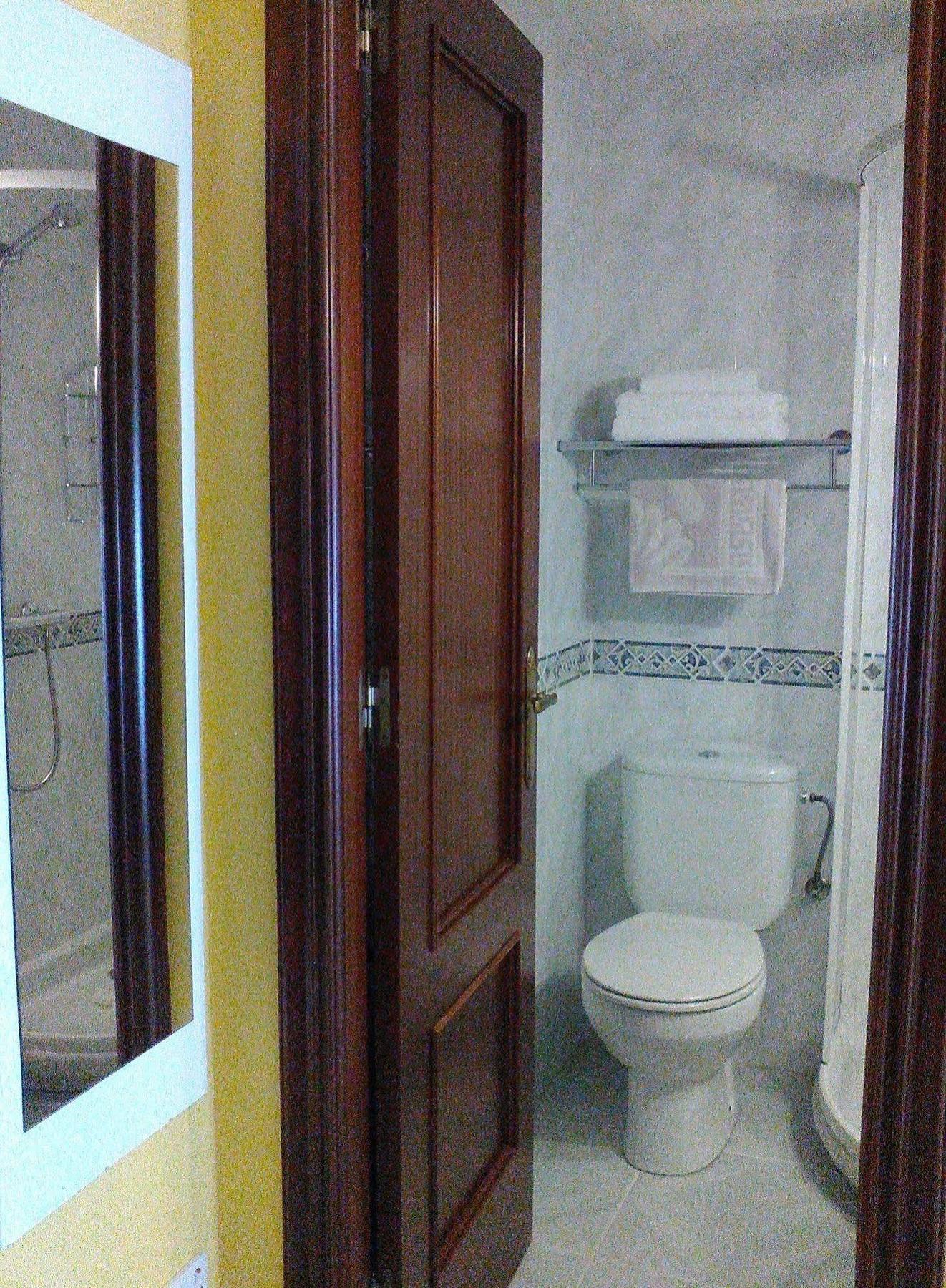Hostal Santa Marta Playa Байона Екстериор снимка